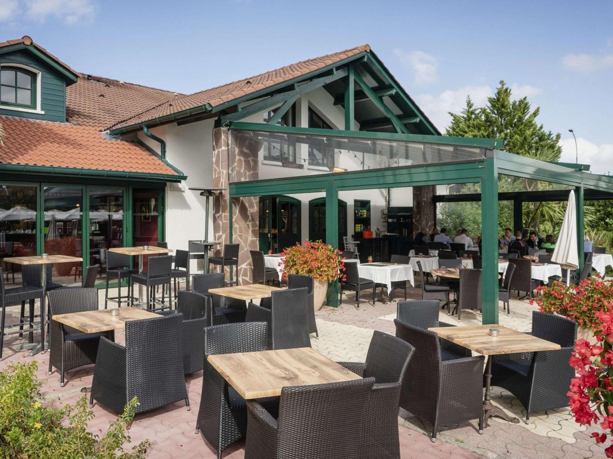 Hotel Donibane Saint-Jean-De-Luz Ngoại thất bức ảnh