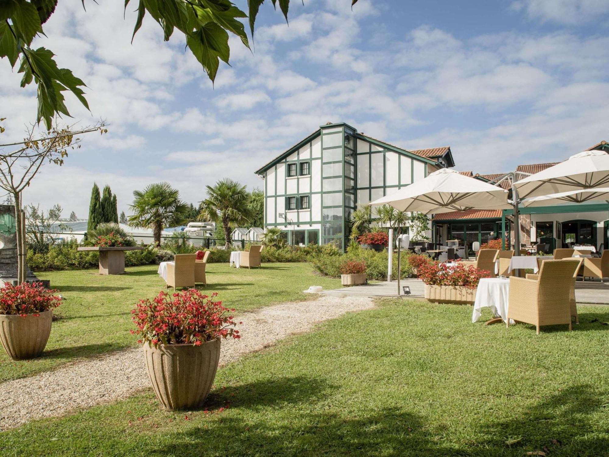 Hotel Donibane Saint-Jean-De-Luz Ngoại thất bức ảnh