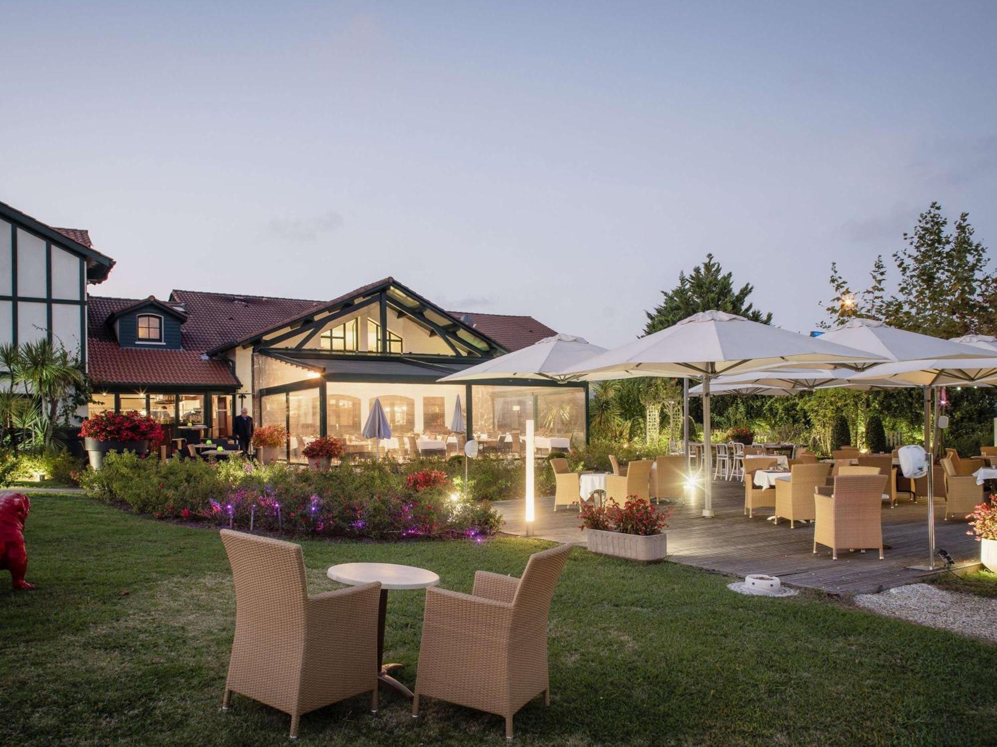 Hotel Donibane Saint-Jean-De-Luz Ngoại thất bức ảnh